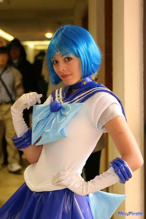 Super Sailor Mercury from Sailor Moon Super S worn by Ayanami Lisa