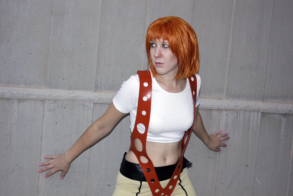 leeloo fifth element outfit
