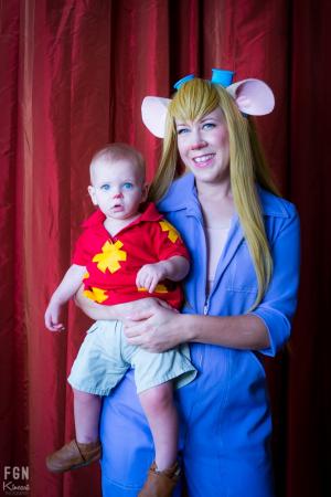 self] My cosplay Gadget Hackwrench from Chip 'n Dale: Rescue Rangers : r/ disney