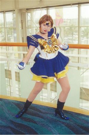 Super Sailor Venus (Sailor Moon Super S) by Lynleigh XOXO 