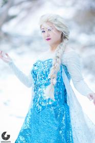 Elsa from Frozen worn by Aria
