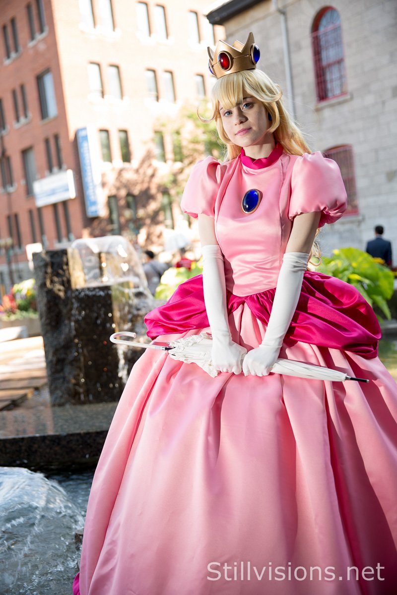 Princess Peach Toadstool (Super Mario Brothers Series) by Stray Wind ...
