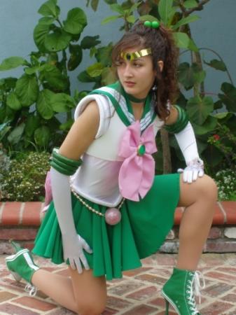 Sailor Jupiter from Pretty Guardian Sailor Moon