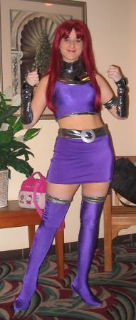Starfire from Teen Titans worn by Pocky Princess Darcy