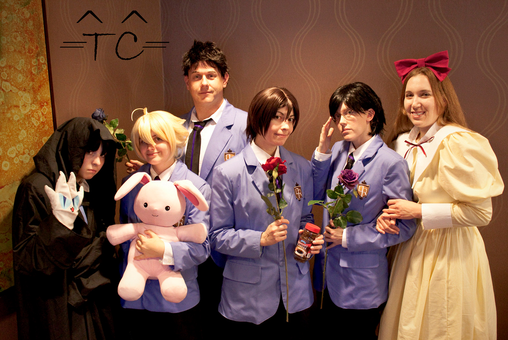 Photo of TR Rose cosplaying Haruhi Fujioka (Ouran High School Host Club) .