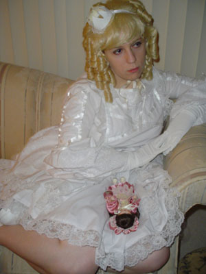 White Lolita (Original: Gothic Lolita / EGL / EGA) by Hinoto ...