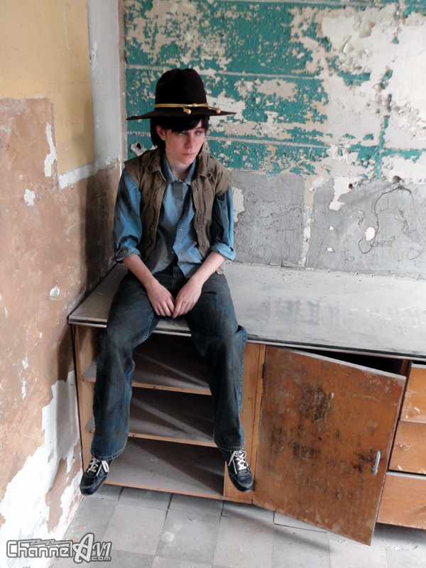 Photo of Avianna cosplaying Carl Grimes (Walking Dead, The) .