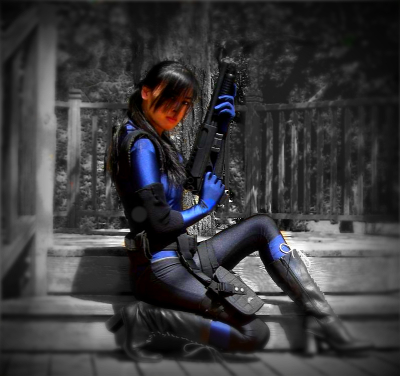 jill valentine from resident evil 5, in battle suit outfit