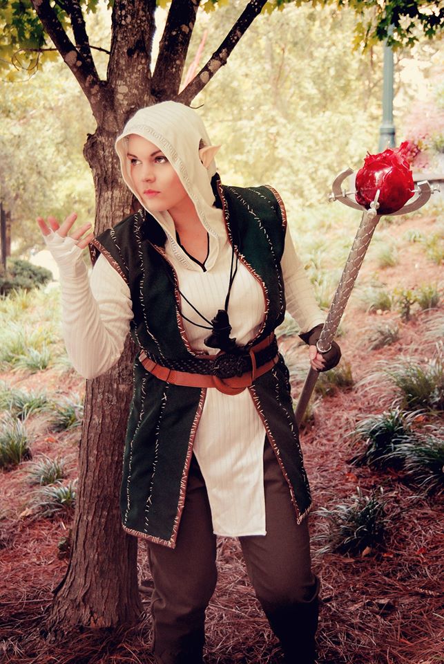Photo of Adnarimification cosplaying Solas (Dragon Age 3: Inquisition.