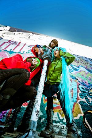  Photo 2