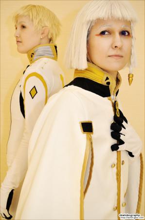 Dio Eraclea from Last Exile worn by Bluucircles