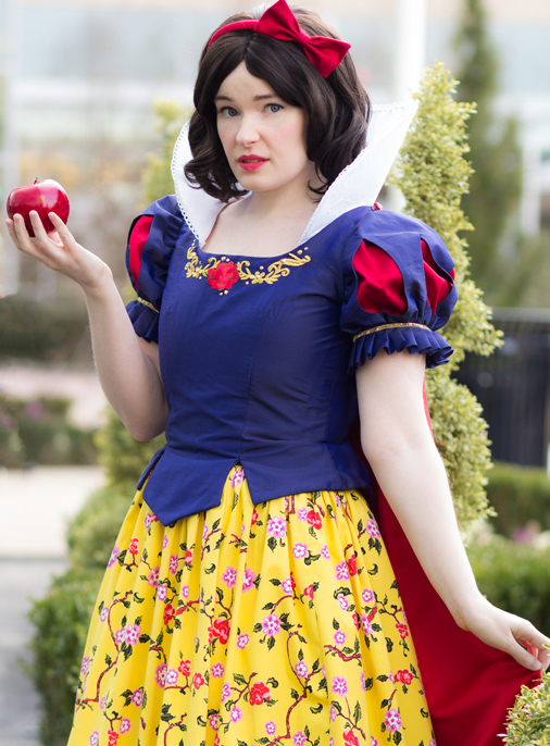 Snow White (Snow White and the Seven Dwarfs) by Cepia | ACParadise.com