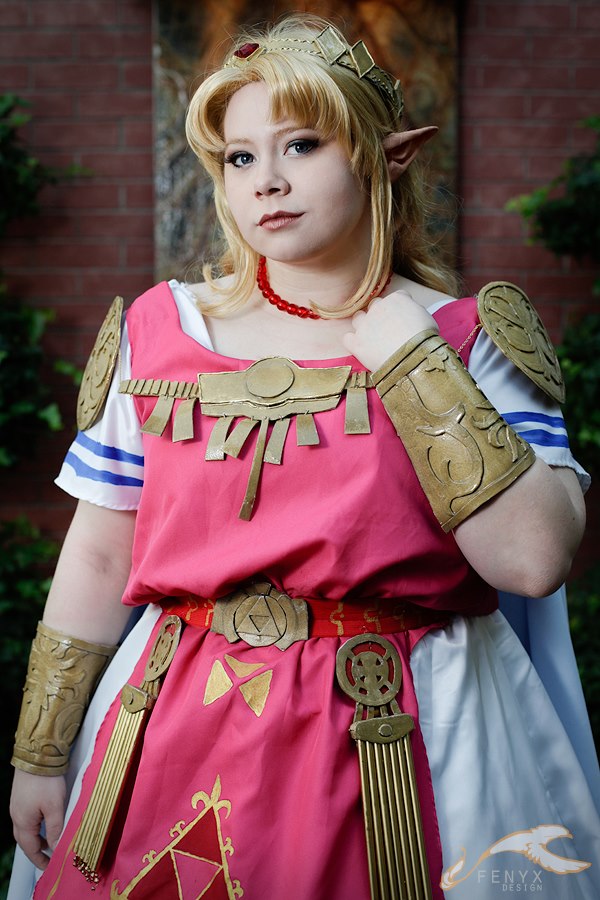 Get Ready to Cosplay: Zelda Princess Costumes from A Link to the