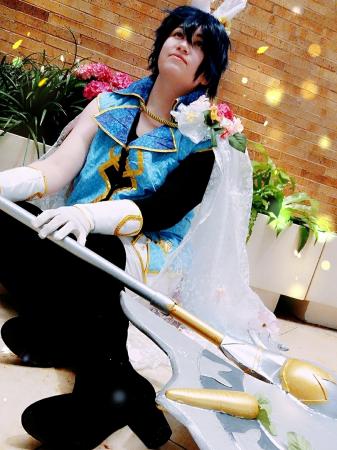 Chrom from Fire Emblem Heroes worn by Hokaido Planet