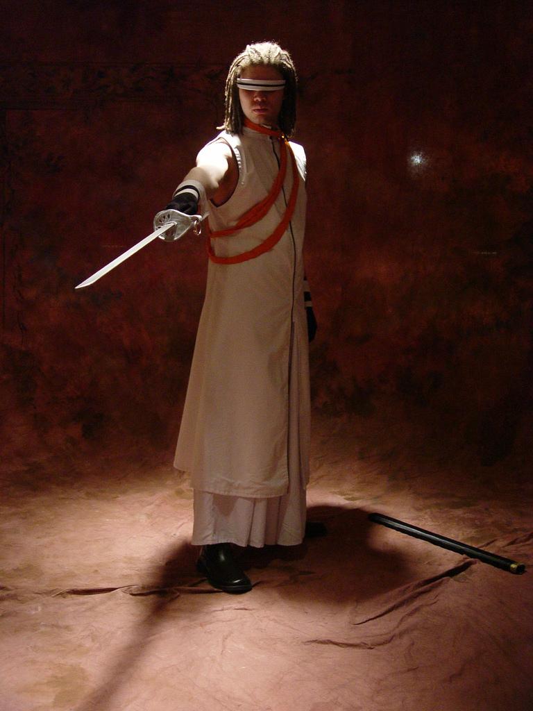 Kaname Tousen (Bleach) cosplayed by Mesoian.