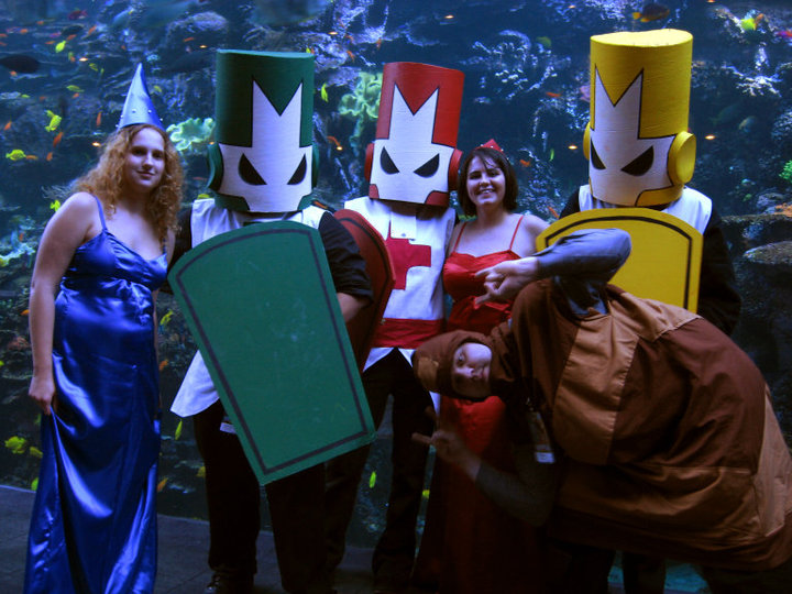 For Honor Cosplay Everyday: Castle Crashers : r/ForFashion
