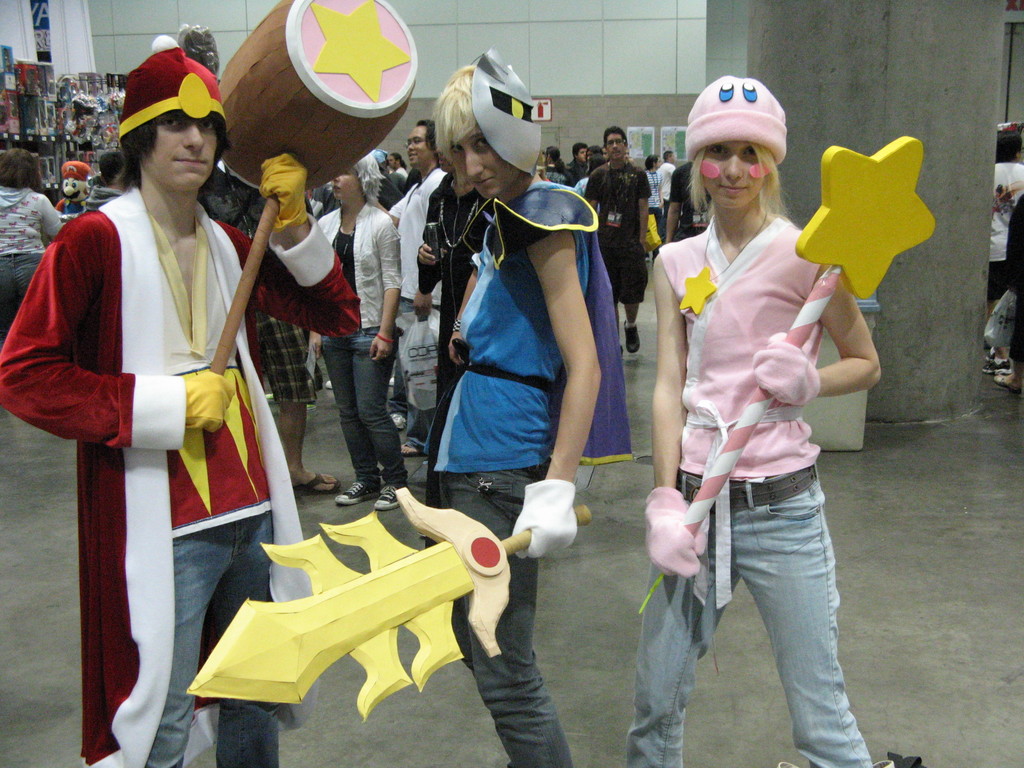 Photo of Zalora cosplaying Kirby (Super Smash Bros. 
