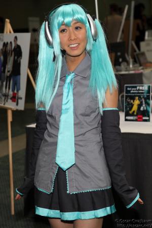 Hatsune Miku from Vocaloid 2 worn by Aimi