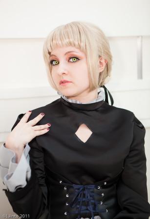 Saber Alter from Fate/Stay Night worn by Chiara Scuro