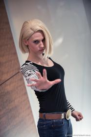 Android #18 from Dragonball Z worn by Artemis Moon