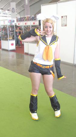 Kagamine Rin from Vocaloid 2 worn by Rydia