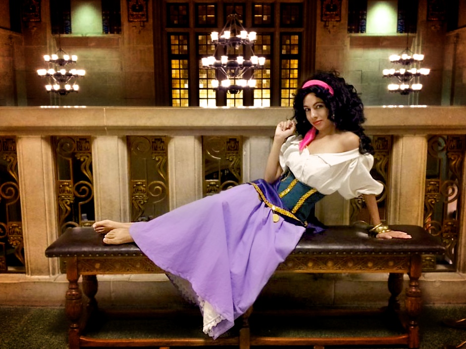 Esmeralda Cosplay Costume Full Outfits – Cosplayrr