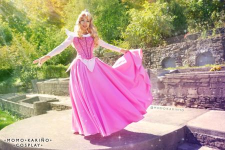 Princess Aurora from Sleeping Beauty worn by Momo Karinyo