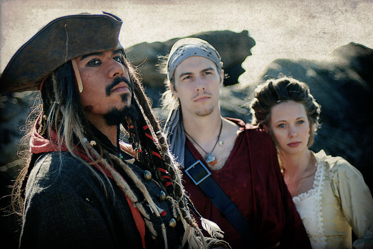 Photo of EverythingMan cosplaying Will Turner (<b>Pirates</b> <b>of</b> <b>the</b> <b>Caribbean</b>) .