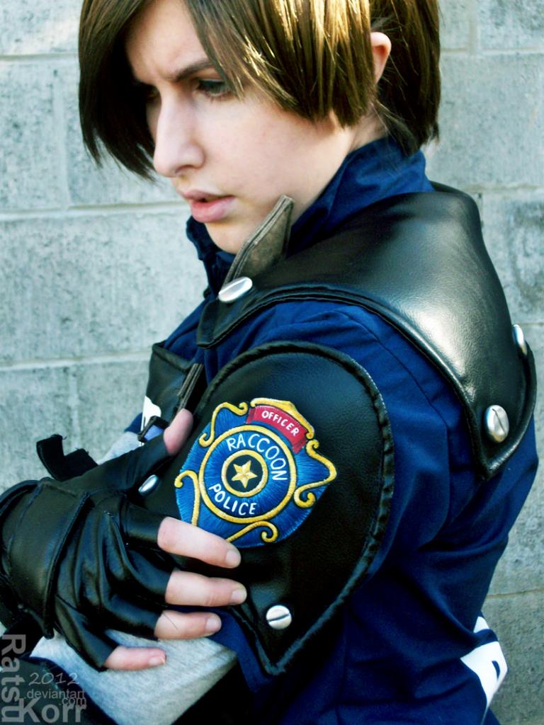 Photo of Ratsukorr cosplaying Leon S. Kennedy (Resident Evil 2) .