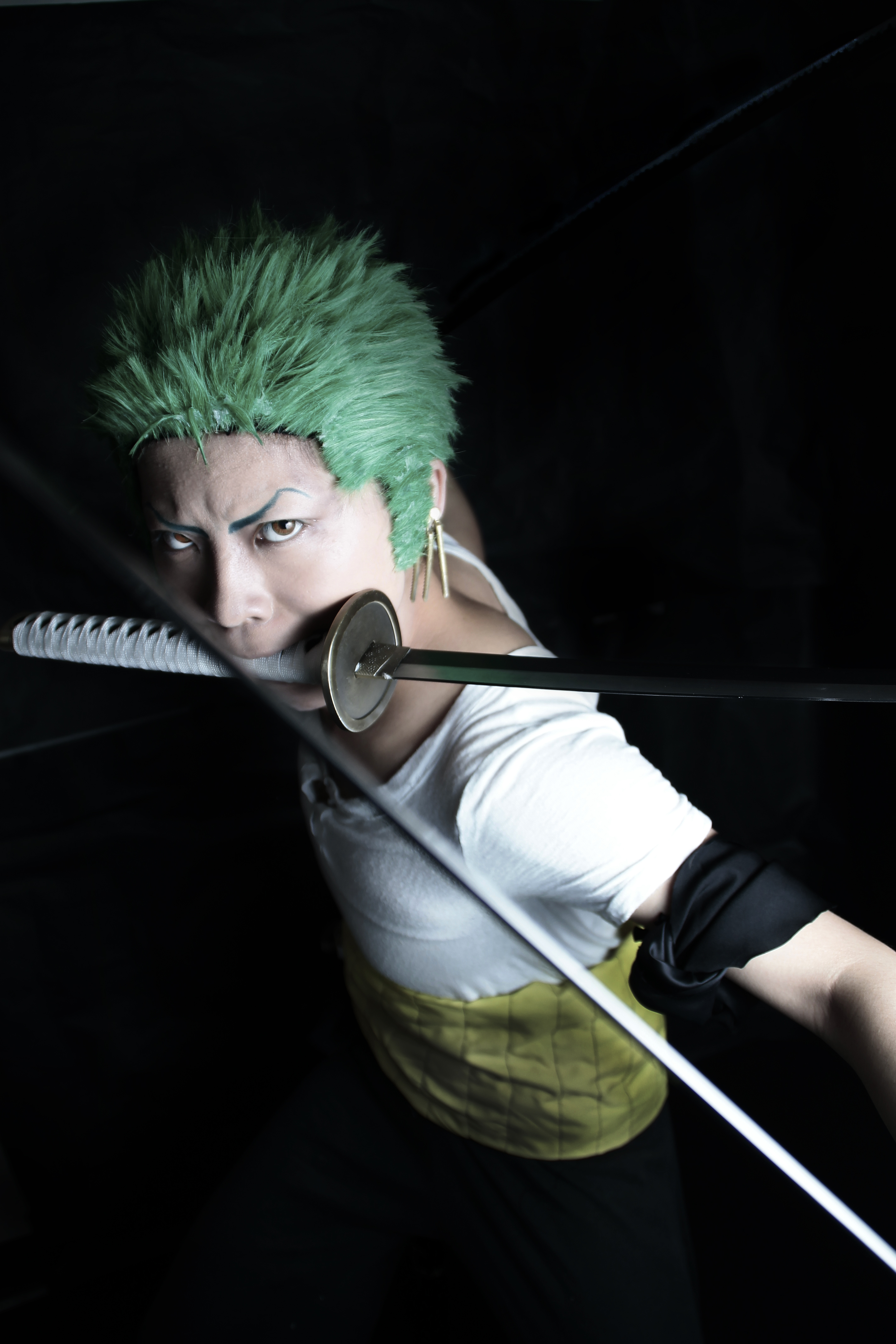 Roronoa Zoro (One Piece) by YURI | ACParadise.com