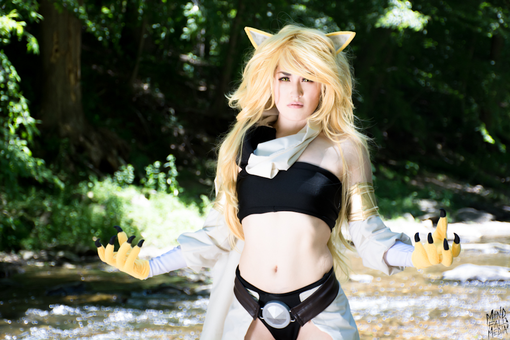 Leone Akame Ga Kill