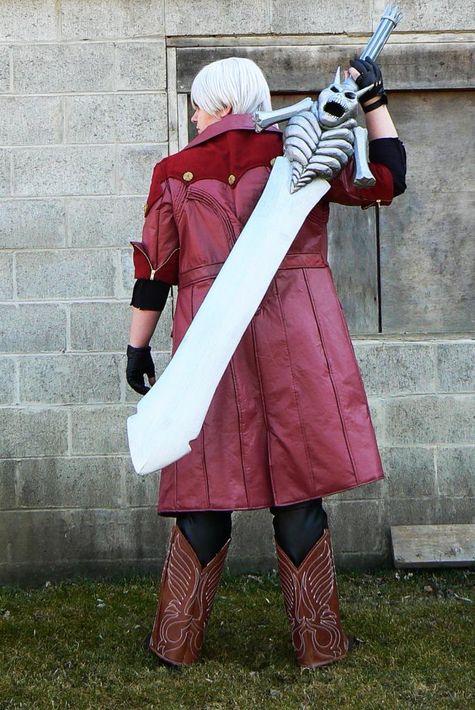 Devil May Cry 4 Dante Cosplay Costume - A Edition