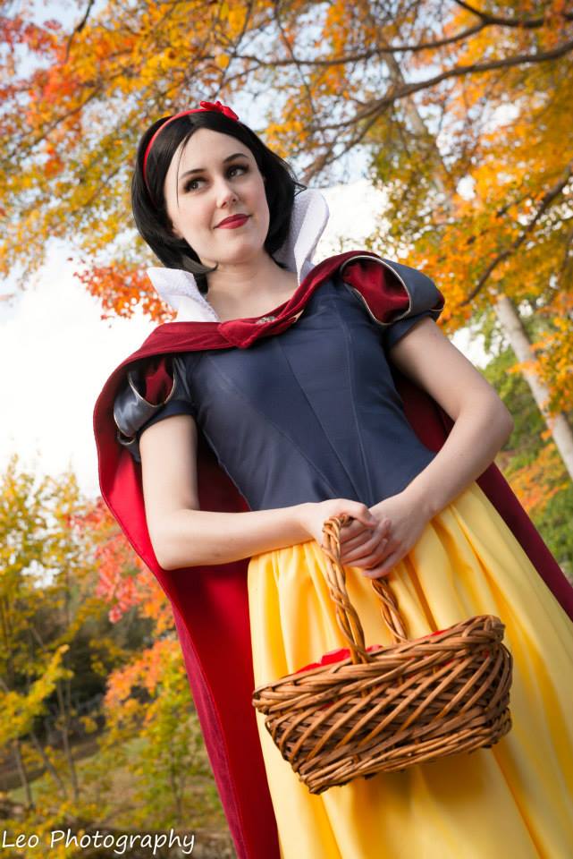 Snow White (Disney Princesses) by LyddiDesign | ACParadise.com