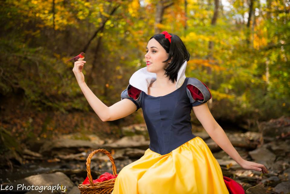 Snow White (disney Princesses) By Lyddidesign 