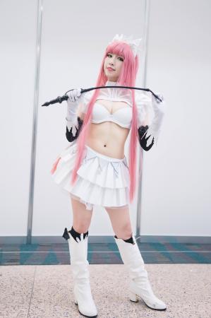 Queen Medb from Fate/Grand Order worn by CYL Cosplay