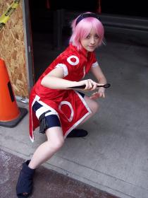 Sakura Haruno from Naruto worn by Linny Binny