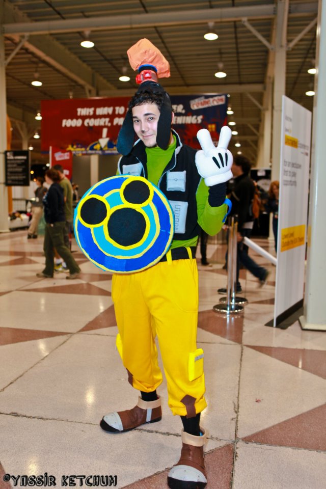 Photo of ory ory ORY cosplaying Goofy (Kingdom Hearts) .