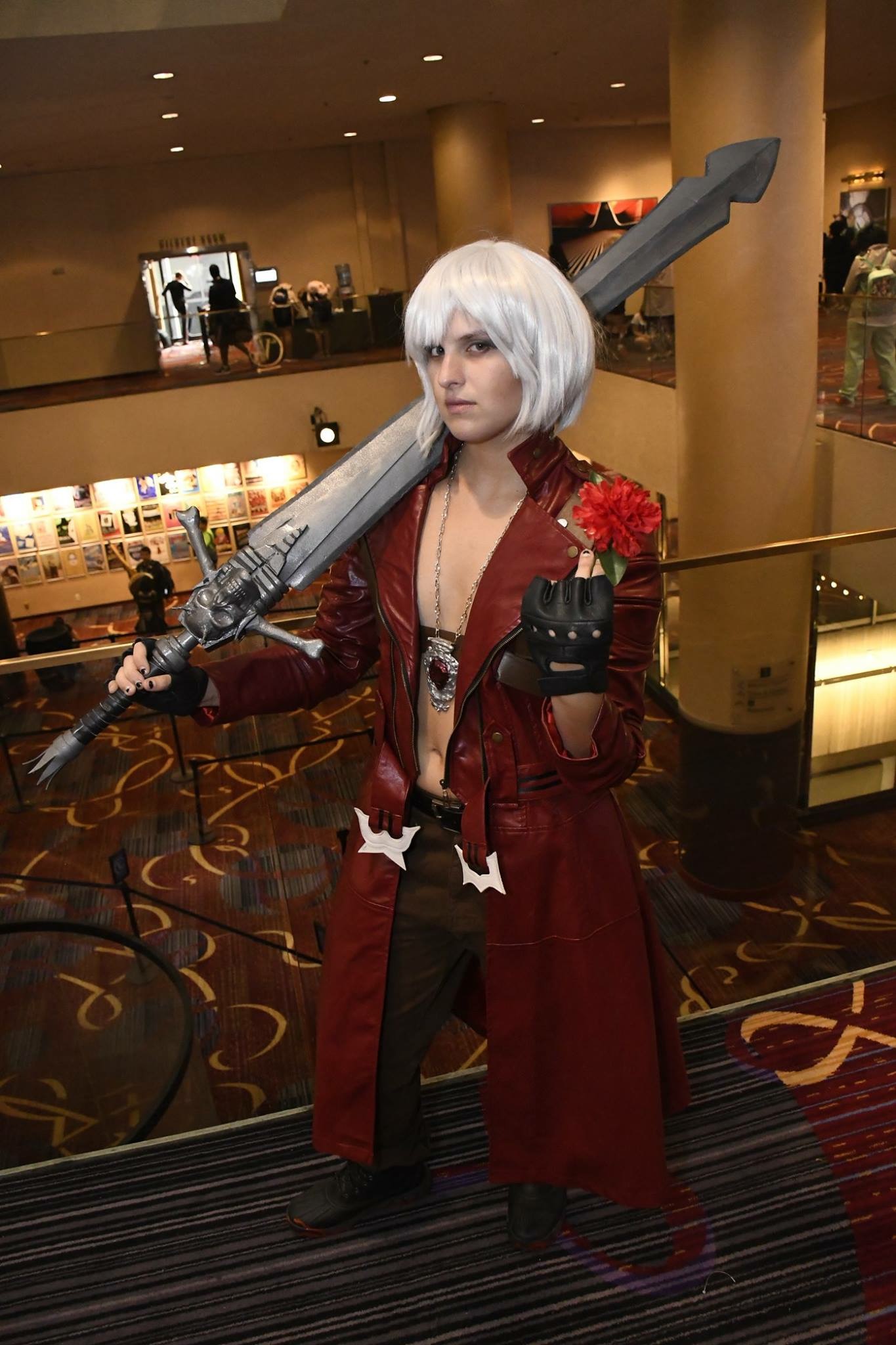 Dante Cosplay from Devil May Cry 3 [pic]