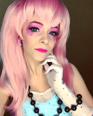 Jem from Jem and the Holograms worn by Lunar Lyn
