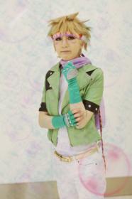 Caesar Antonio Zeppeli from Jojo's Bizarre Adventure worn by Chiho Dueks