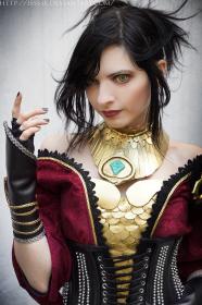 Morrigan from Dragon Age 3: Inquisition  worn by Iserith
