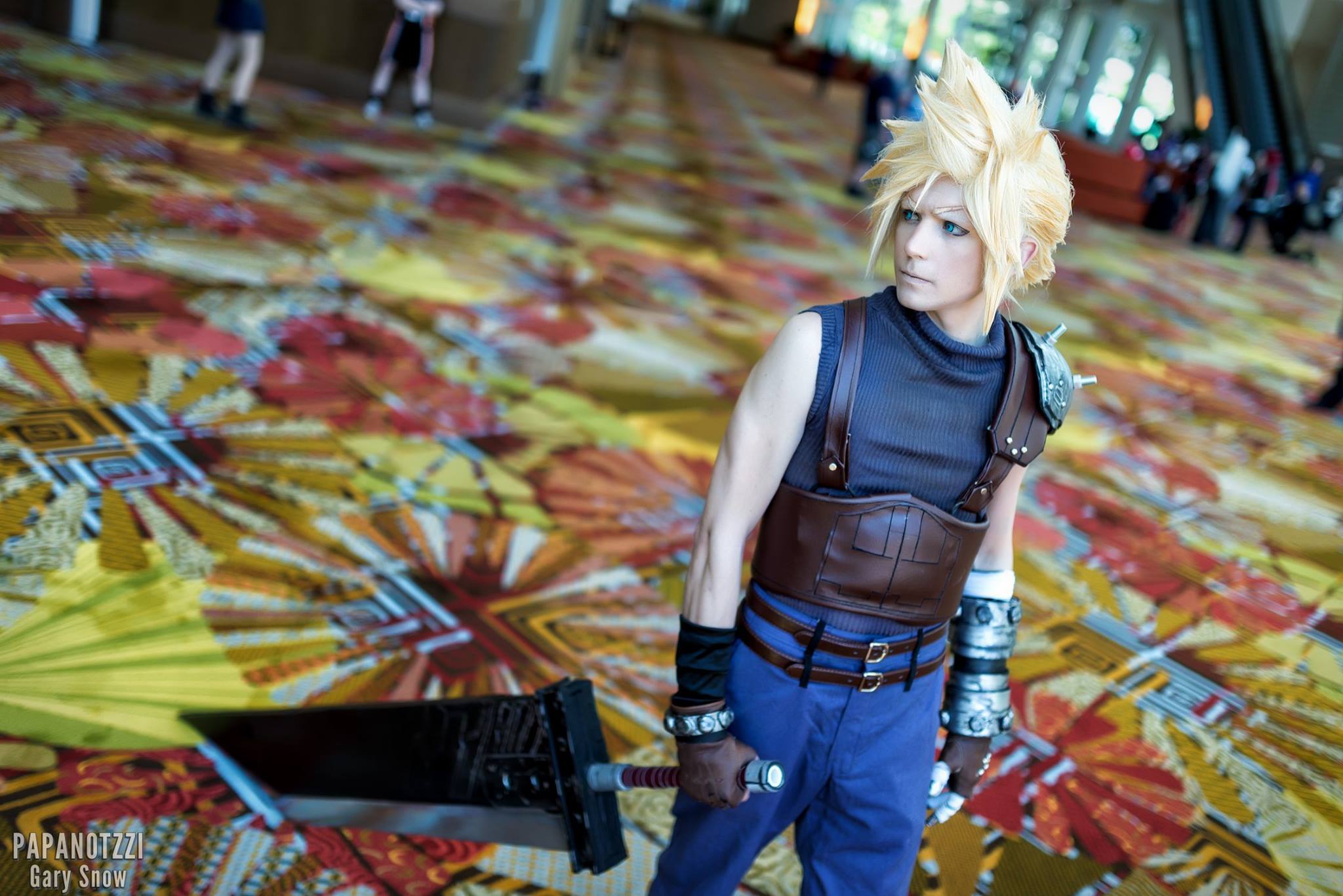 accurate ff7 cloud strife cosplay