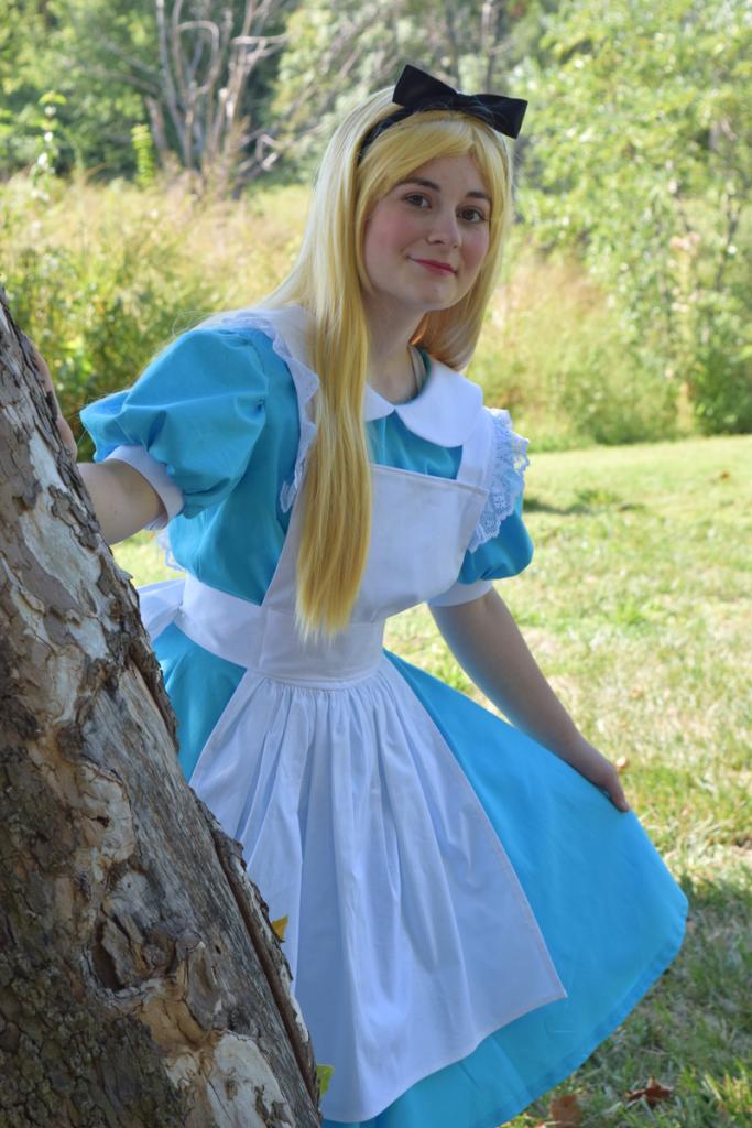 Alice (Alice in Wonderland) by CosplayKitti | ACParadise.com