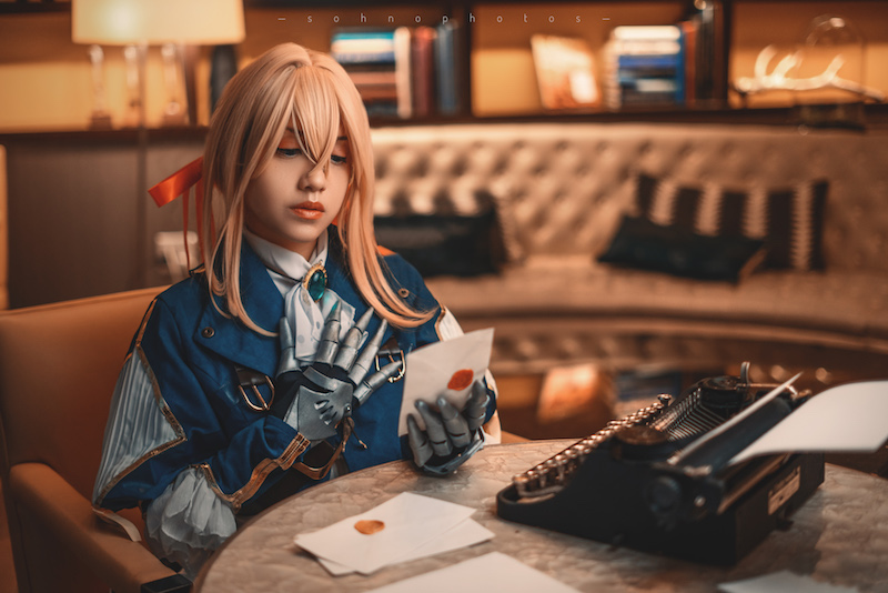 Violet Evergarden (Violet Evergarden) by Rin Cosplay | ACParadise.com