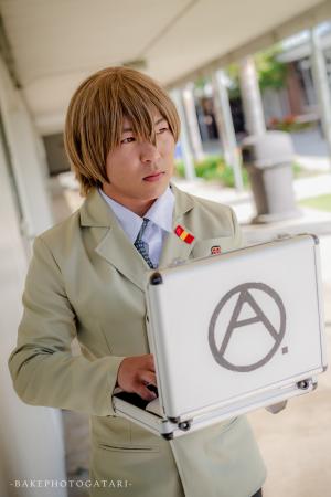 Goro Akechi from Persona 5 worn by pretendimtall